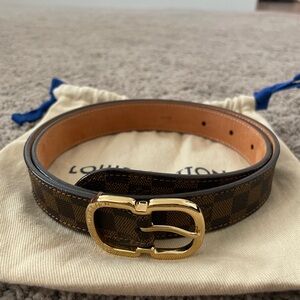 Louis Vuitton Damier Ebene 25mm women’s belt size: 75/30